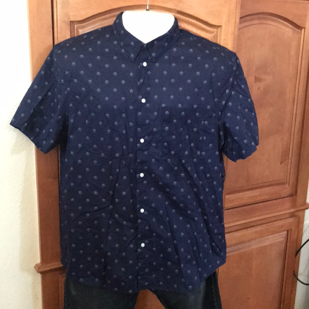 H&M Regular Fit Navy Dot Short Sleeve Shirt